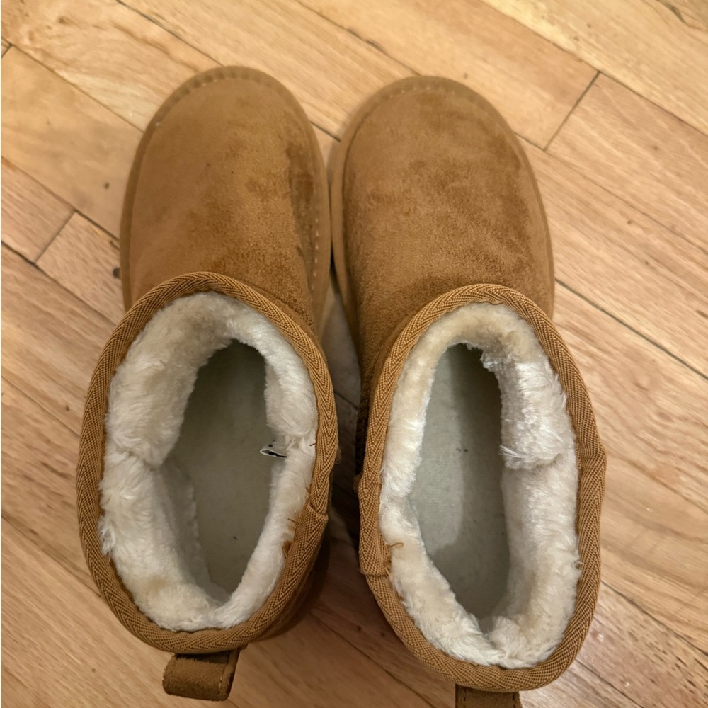 Brown suede booties - Picture 4 of 6